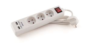 Image sur LUMX Triple prise + interrupteur - H05VV-F 3G1,5 mm 1,5 m. câble + 2 x USB